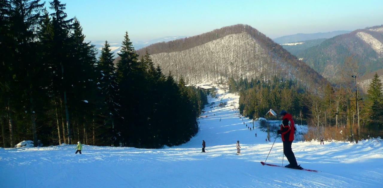 Chalet Velke Ostre Radola Eksteriør billede